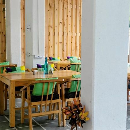 Ornate Service Apartments بونة المظهر الخارجي الصورة