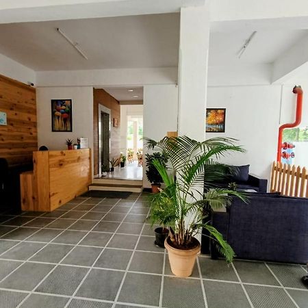 Ornate Service Apartments بونة المظهر الخارجي الصورة