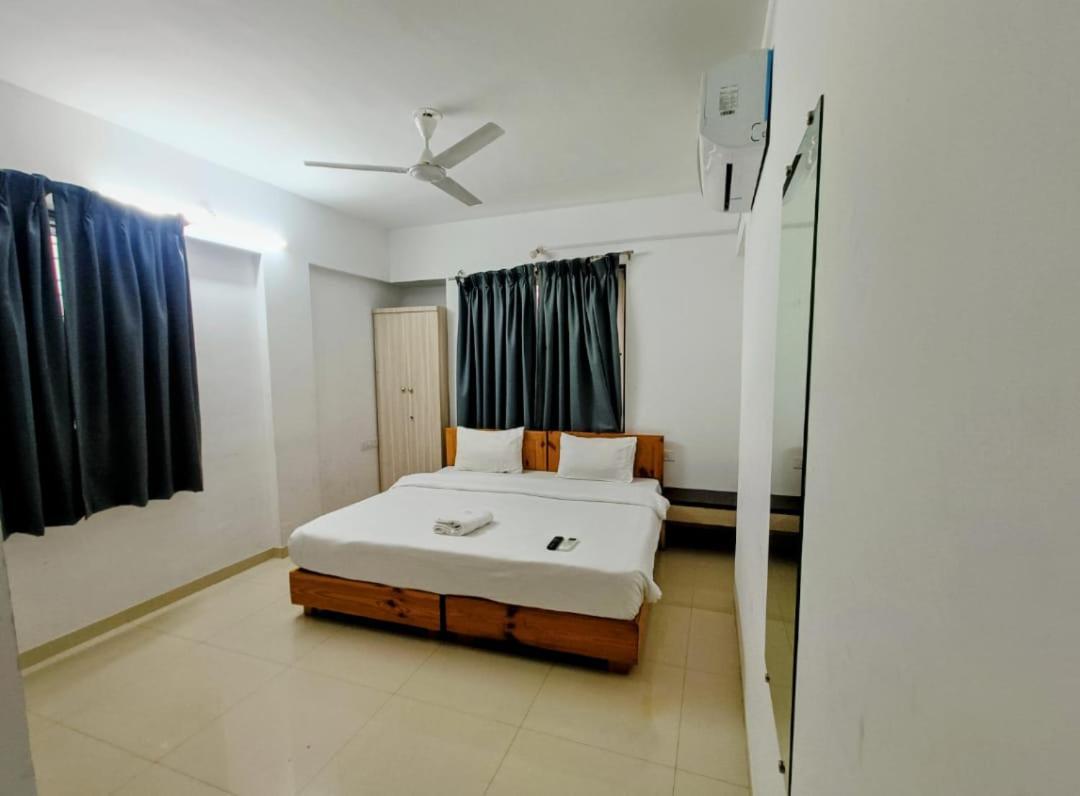 Ornate Service Apartments بونة المظهر الخارجي الصورة
